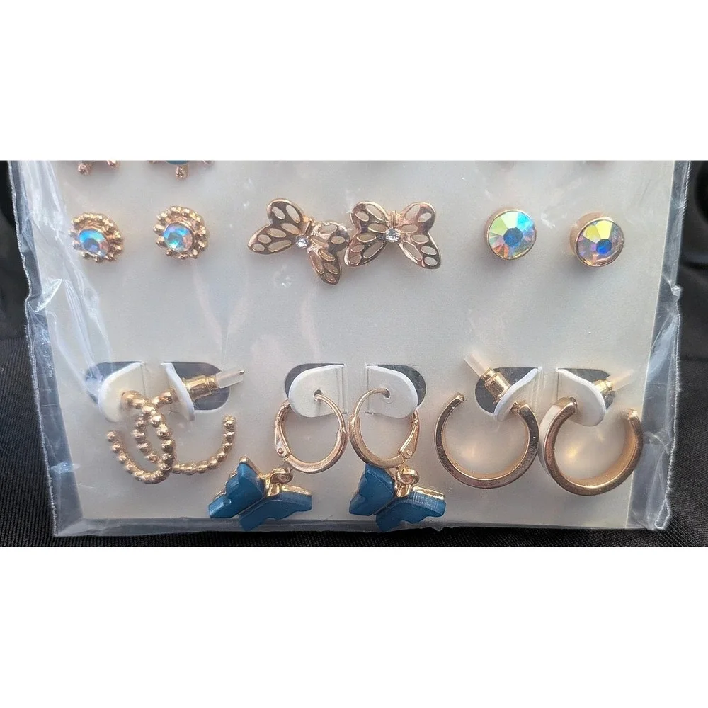 No‎ Boundaries X2 Packs Of 18 Pairs EARRINGS, 36 Pairs total